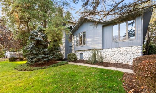 30 Buffalo Run, East Brunswick, NJ 08816-5028