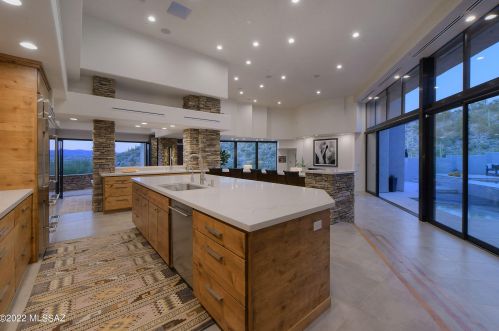 2116 Buck Rdg Pl, Tucson AZ exterior