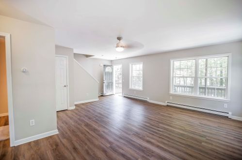 29 Theresa Ave, Salem NH  03079-3959 exterior