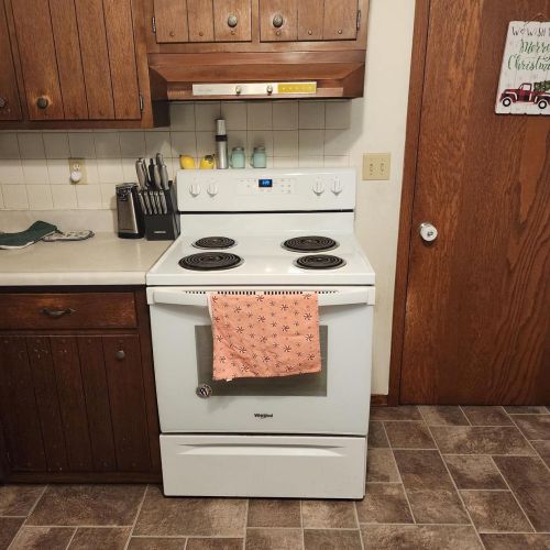 1012 Airport Rd, Menasha WI  54952-2021 exterior