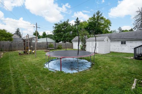 327 Willow St, Marion OH  43302-4043 exterior