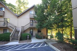 800 Captains Cove Ct, Salem, SC 29676-4402