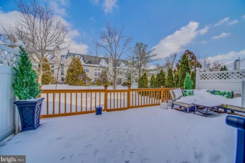 88 La Costa Dr, Blenheim, NJ 08012-5536