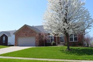 3229 Bluegrass Dr, Shelbyville, KY 40065-7315