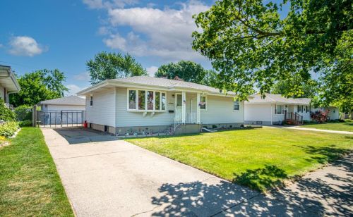 9503 O Day Dr, Hammond, IN 46322-3157