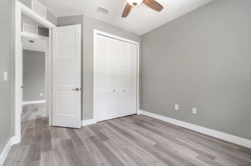 28124 Sunset Dr, Bonita Springs FL  34134-7503 exterior