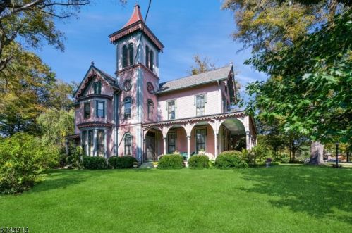 430 Green Ln, Belvidere NJ  07823-1236 exterior