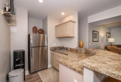 917 Keeneland Green Dr, Hamilton KY  41091-8025 exterior