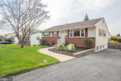 2511 Dean Dr, Wilmington, DE 19808-3313