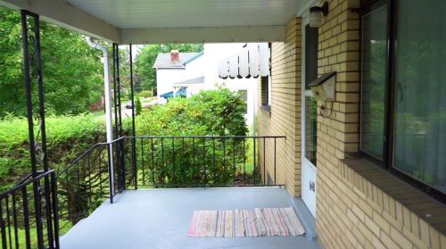 640 4th St, Oakmont PA  15139-1528 exterior