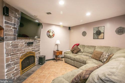 3937 Mill Rd, Collegeville PA  19426-1311 exterior