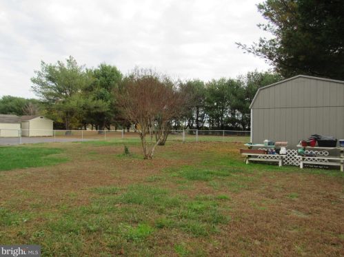 35431 Dannys Dr, Laurel DE  19956-3313 exterior