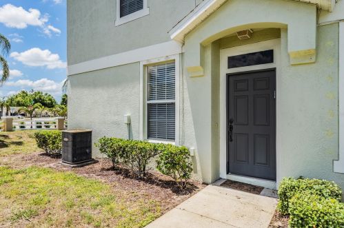 8416 Shallow Creek Ct, New Port Richey, FL 34653-7021