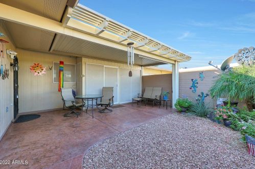 17635 99 Dr, Sun City AZ  85373-1605 exterior
