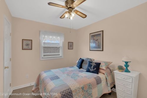 1950 Railway Ave, Pelican Island NJ  08751-1241 exterior