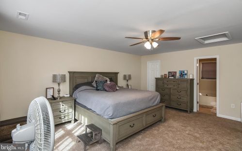 211 Castle Dr, Montross VA  22520-8615 exterior