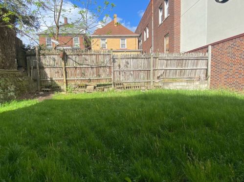 1208 Packer St, Mckeesport PA  15132-5042 exterior