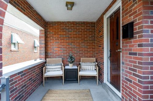 6939 Britton Ave, Cincinnati, OH 45227-3215