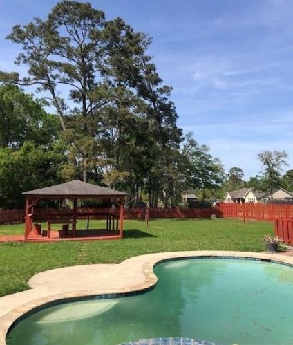 802 Shore Acres Blvd, Morgans Point TX  77571-7127 exterior