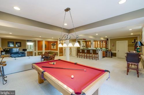 15089 Troon Ct, Haymarket VA  20169-3130 exterior