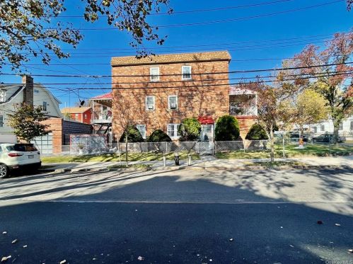 4601 Wilder Ave, Bronx, NY 10466-1015