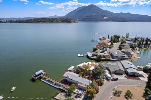 7887 Richard Dr, Lucerne, CA 95458-8520