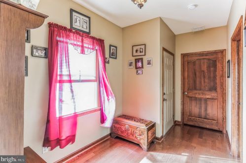 318 Commissioners Pike, Pilesgrove NJ 08098-2035 exterior