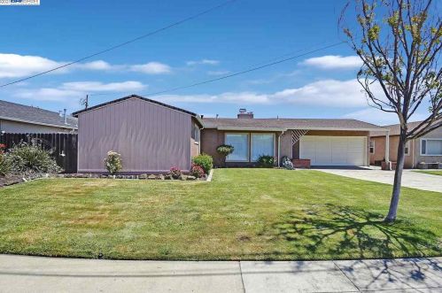 1220 Ottawa Ave, San Leandro, CA 94579-1139