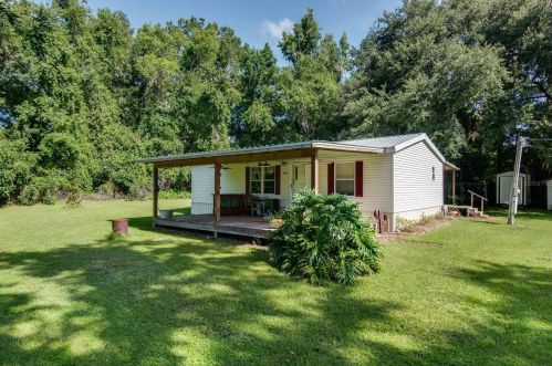 9355 110th St, Flemington, FL 32686-4415