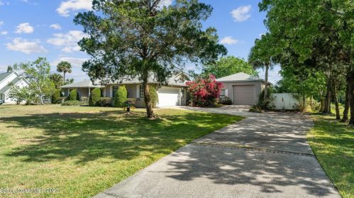 7366 Windover Way, Titusville, FL 32780-7559