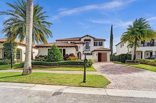 8320 30th St, Hollywood FL  33024-3190 exterior