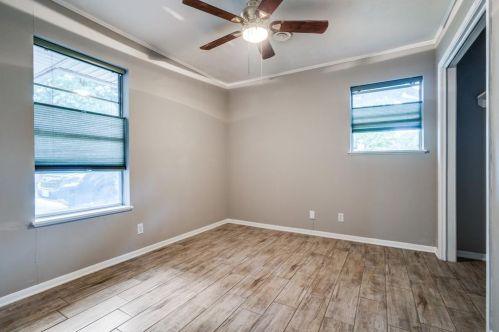 1014 Imperial Dr, Denton TX  76209-8612 exterior