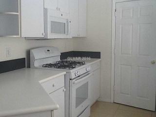 1042 Armillaria St, Henderson NV  89011-3104 exterior