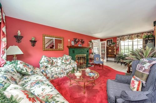 47 Malcolm St, Crotonville NY  10562-3241 exterior