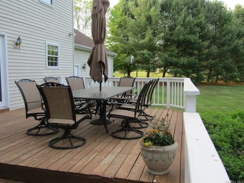 13 Liberty Ct, Montgomery NY  12549-2041 exterior