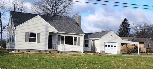 3080 Newark Rd, Zanesville, OH 43701-7760