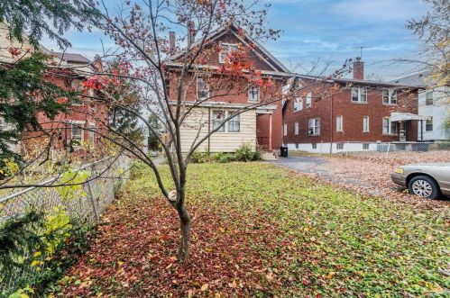 3819 Applegate Ave, Cincinnati OH 45211-6503 exterior