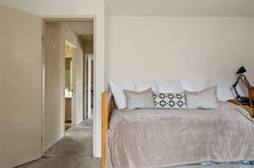 824 A Ln, Big Bear City CA  92314-9303 exterior