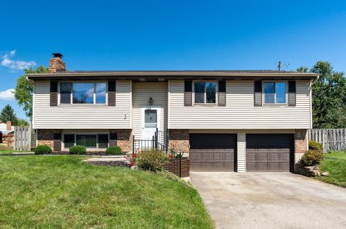 1062 Glendale Dr, Stonelick, OH 45103-1418