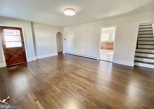 192 Varsity Ave, Princeton NJ  08540-6424 exterior