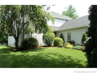 32 Canterbury Rd, New Haven, CT 06514-2014