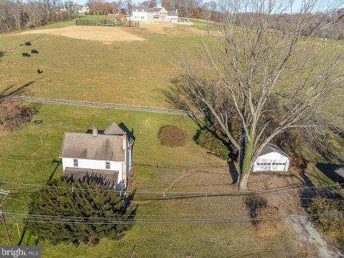 599 Darby Paoli Rd, Ithan, PA 19085-1007