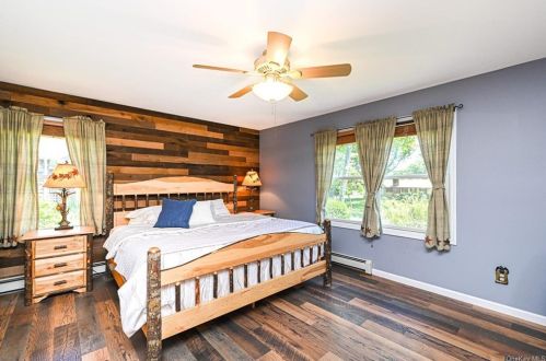 166 Lakeside Trl, Panamoka NY  11961-2246 exterior