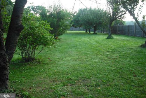 1111 Delta Rd, Red Lion PA  17356-9724 exterior