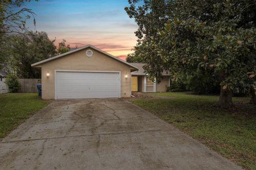 13985 Cooper Rd, Brooksville, FL 34609-6437