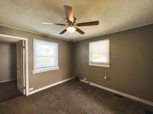 922 Virginia Ave, Florence KY  41042-1731 exterior