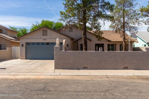 2810 Calle Del Tigre, Tucson, AZ 85746-6264