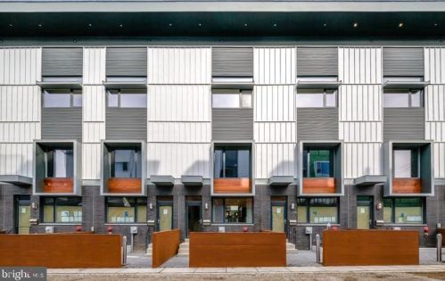 1102 American St, Philadelphia PA  19123-1514 exterior