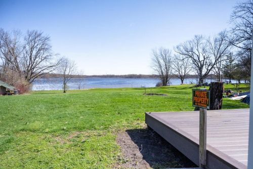 811 State St, Mauston, WI 53948-1036