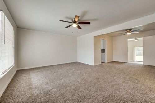 4309 Martha Ln, Fort Worth TX  76103-2705 exterior